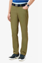 Lacoste Men's Ultra Dry Slim Fit Golf Pants HH0922 51 BMY Khaki Green Size: 32