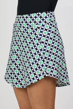 Sofibella 17" SKORT 2485STG Color: Stardust Geo Size: Small