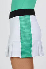 Sofibella 14" SKORT - ALPINE STORY 2532ALPWHT Color: White Size: Small