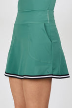 Sofibella 16" SKORT - FRESH AIR 2646FREPIE Color: Pine Size: Small