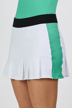 Sofibella 14" SKORT - ALPINE STORY 2532ALPWHT Color: White Size: Small