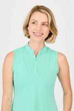 Sofibella HALF ZIP SLEEVELESS - GOLF COLORS 9020MNT Color: Mint Size: Small