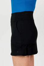 Sofibella 15" SKORT - STAPLES 2496BLK Color: Black Size: Small