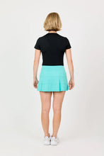 Sofibella 14" PANEL SKORT - UV COLOR 2177AIR Color: Air Size: Small